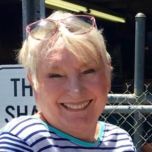 Meet your Posher, Annette